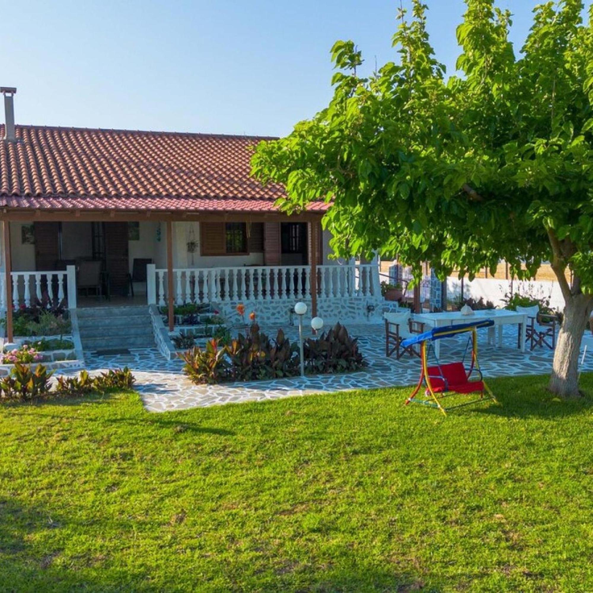 Villa Seaside Retreat For Families And Pets Messíni Exterior foto